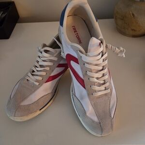 Tretorn Men's White Suede Running Sneakers with Red Accent